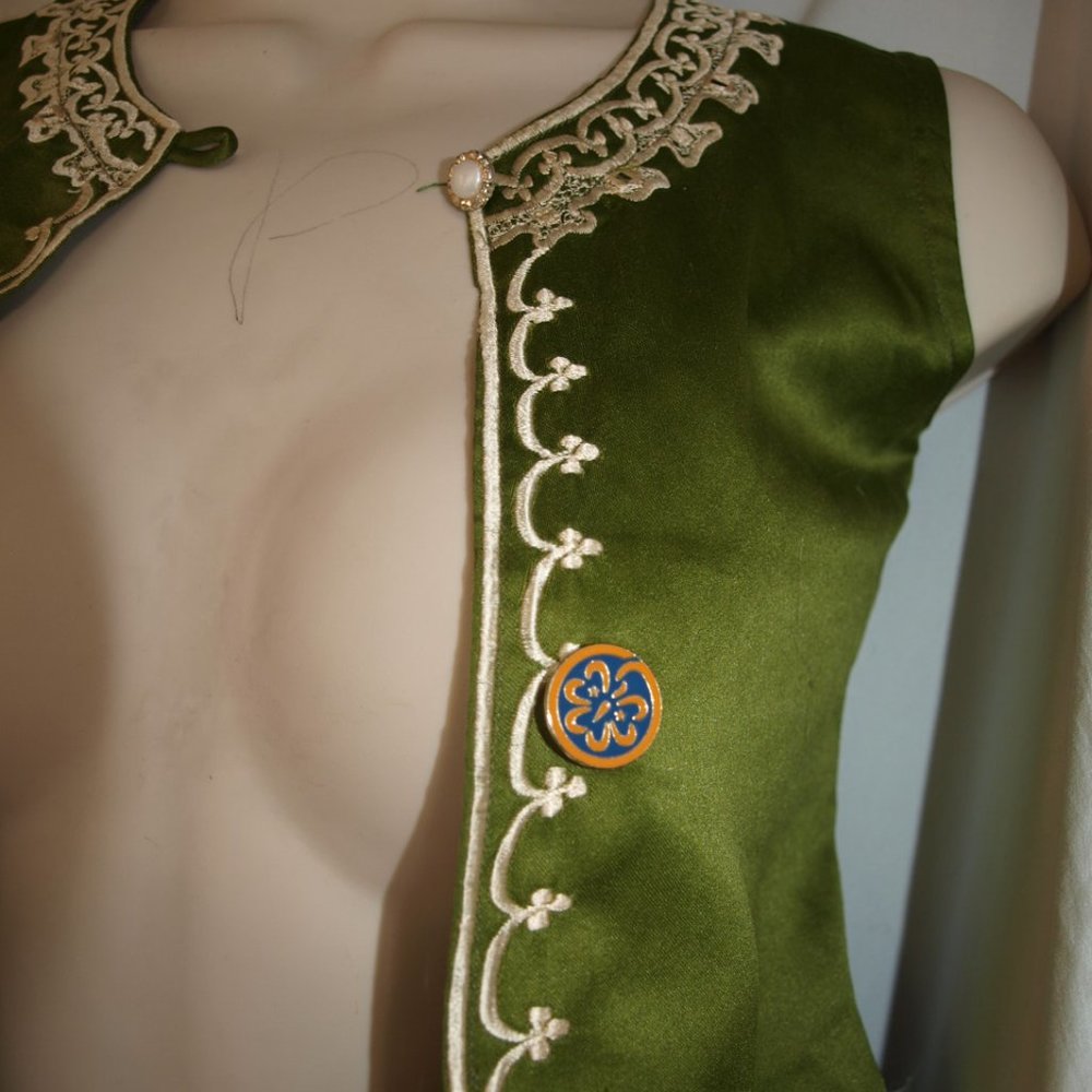 Olive Green Tunic Style VEST SIZE 4 USED FOR PHOTOS - Picture 1 of 4